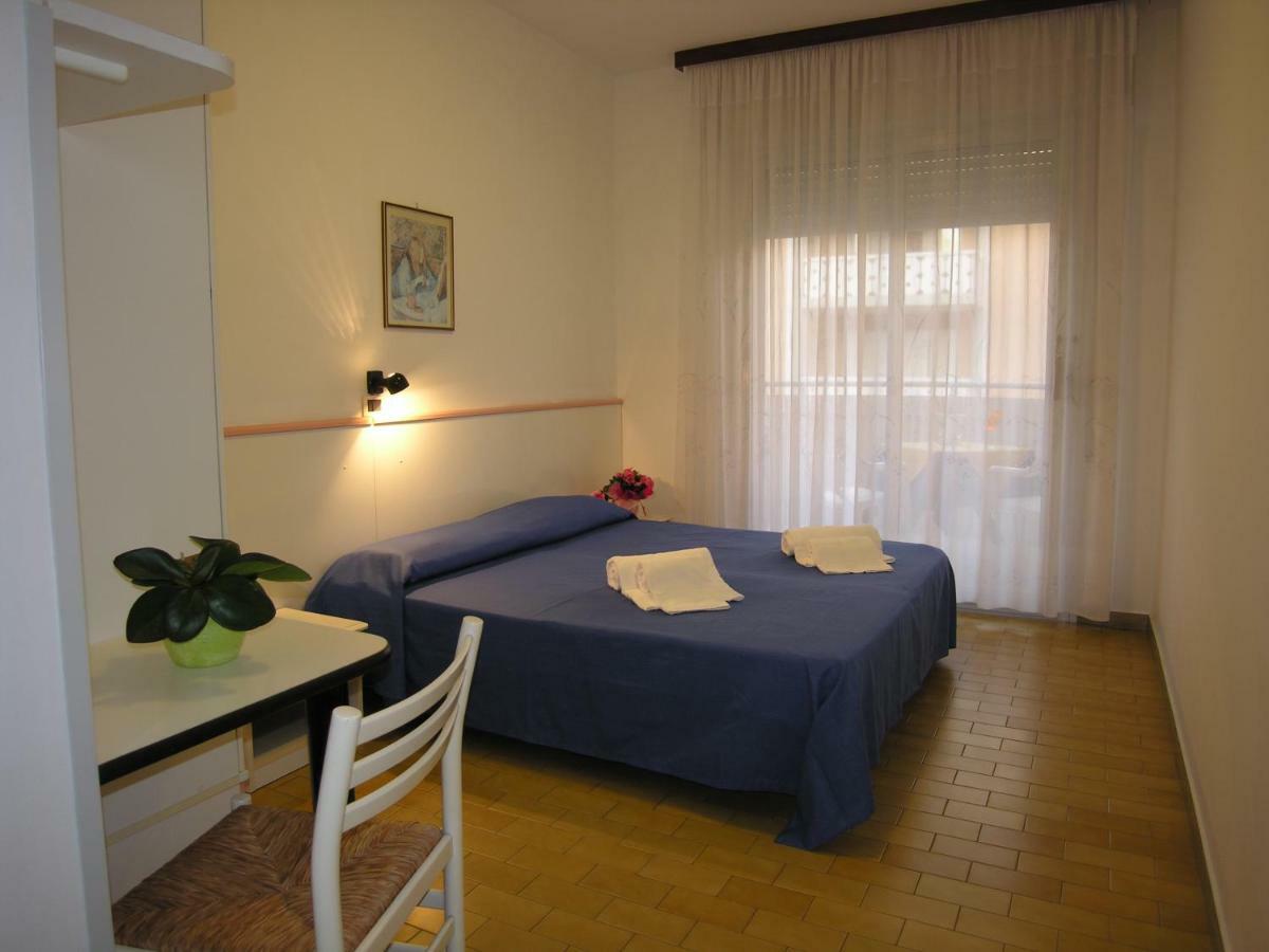 Hotel Garni Tahiti บิบิโอเน ภายนอก รูปภาพ