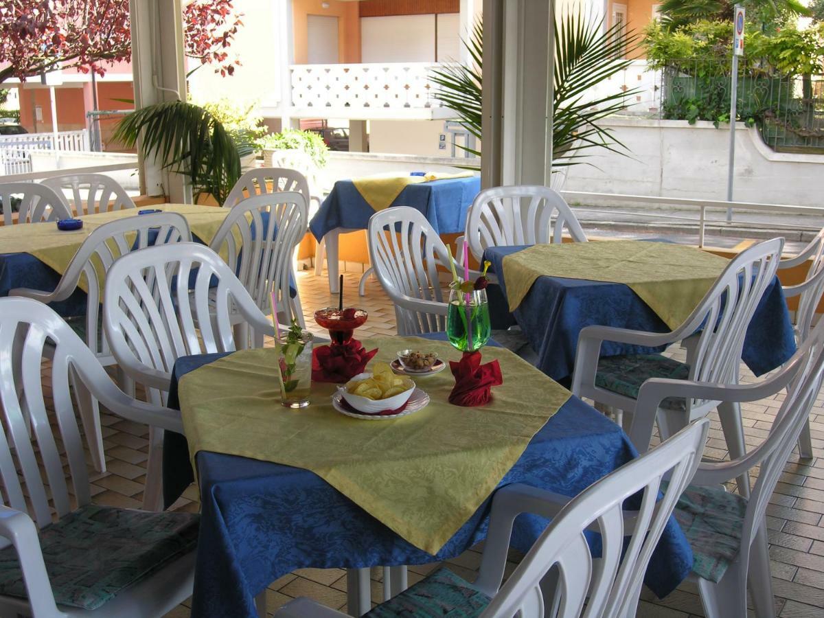 Hotel Garni Tahiti บิบิโอเน ภายนอก รูปภาพ